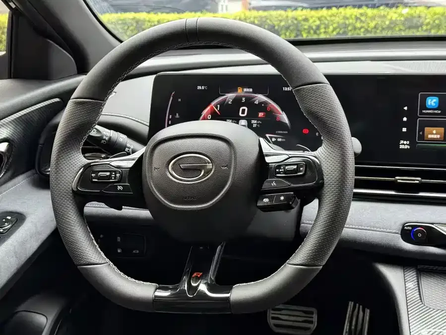 GAC Trumpchi Shadow Leopard Shadow Leopard 2023 400T Automatic R PRO 2023 — миниатюра 5