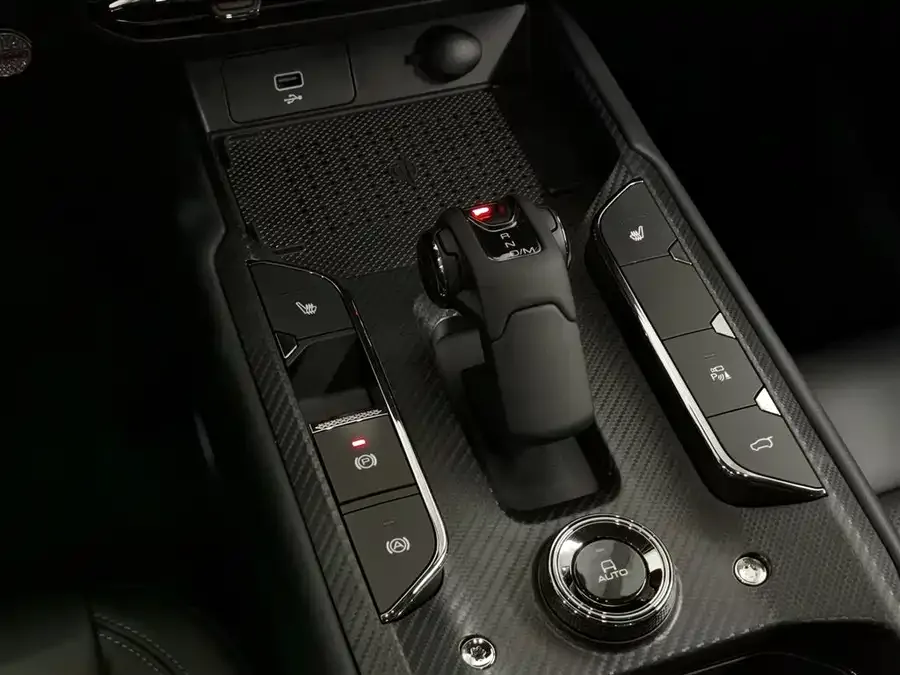 Haval Big Dog PLUS Haval Big Dog PLUS 2023 1.5T 2WD Trendy Wild Edition Plus 2023 — миниатюра 4