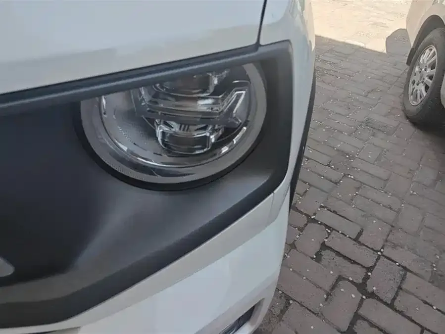 Haval Big Dog PLUS Haval Big Dog PLUS 2023 2.0T 4WD Trendy Plus 2023 — миниатюра 2