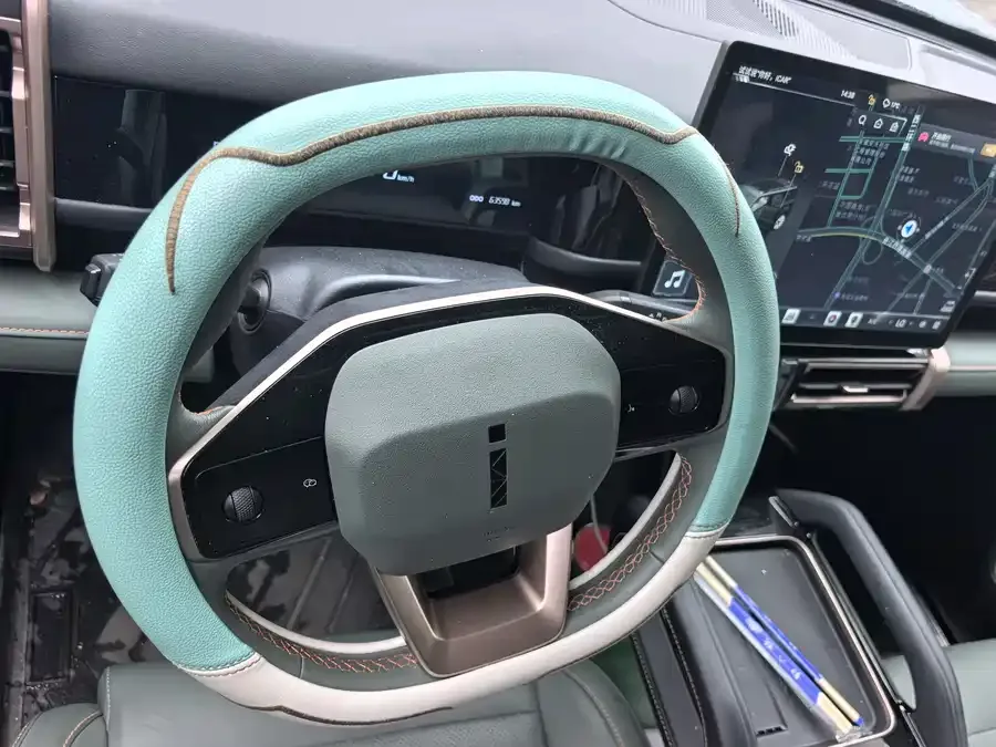 iCAR 03 iCAR 03 2024 501km 2WD long range version 2025 — миниатюра 4