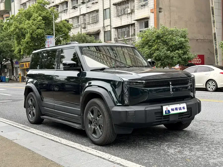 iCAR 03 iCAR 03 2024 401km 2WD Standard Advanced Edition 2024 — миниатюра 2