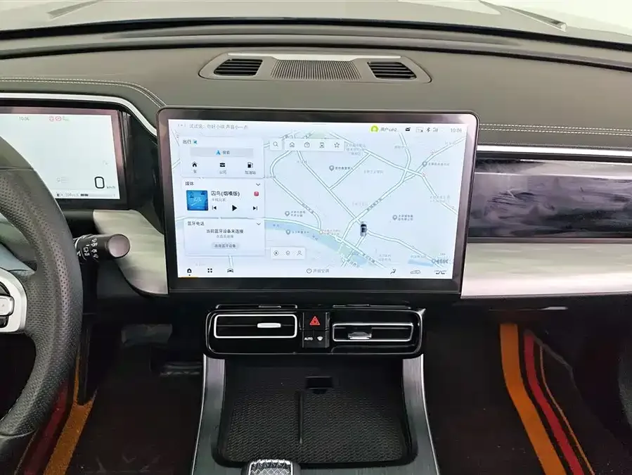 GAC Trumpchi GS8 Trumpchi GS8 2025 Pilot Series 2.0TGDI 2WD Luxury Edition 5 Seaters 2025 — миниатюра 4