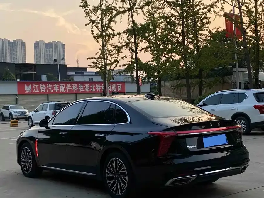 Hongqi H5 Hongqi H5 2023 2.0T Automatic Intelligent Connection Flagship Chang Edition 2024 — миниатюра 3