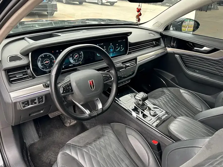 Hongqi HS5 Hongqi HS5 2022 facelift 2.0T Zhilian Qixiang Edition 2022 — миниатюра 2