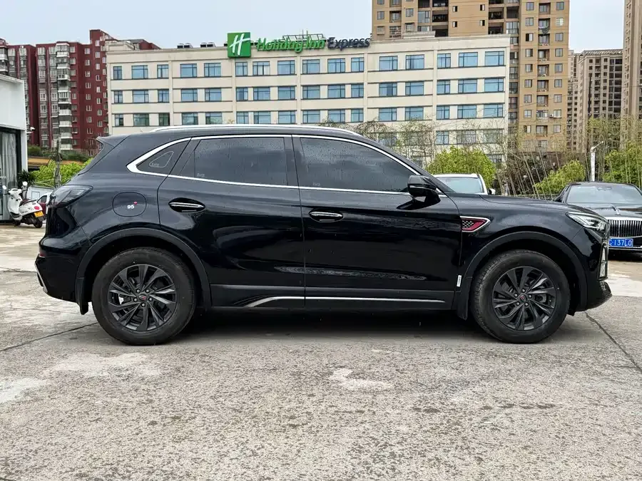 Hongqi HS5 Hongqi HS5 2025 2.0T 2WD Flagship Enjoy Pro Edition 2025 — миниатюра 3
