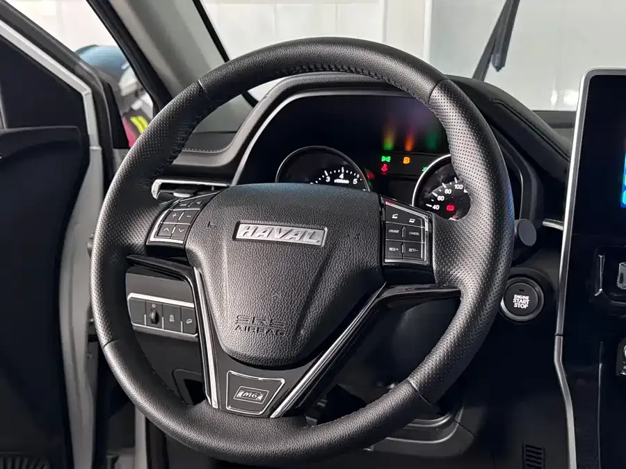 Haval M6 Haval M6 2023 PLUS 1.5T DCT Luxury Smart Connected Edition 2023 — миниатюра 5
