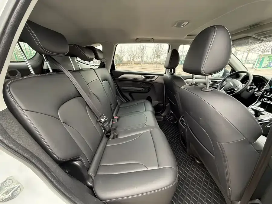 Haval M6 Haval M6 2023 PLUS 1.5T DCT Luxury Smart Connected Edition 2024 — миниатюра 4