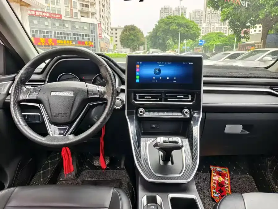 Haval M6 Haval M6 2021 PLUS 1.5T DCT Comfort Edition 2022 — миниатюра 3