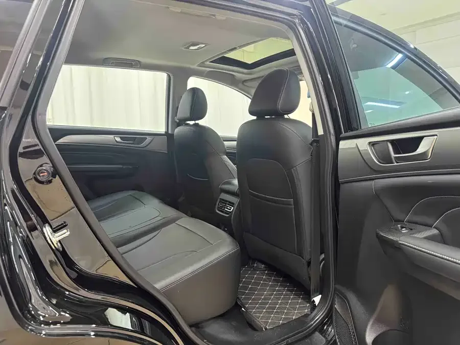 Haval M6 Haval M6 2021 PLUS 1.5T DCT Comfort Edition 2022 — миниатюра 3