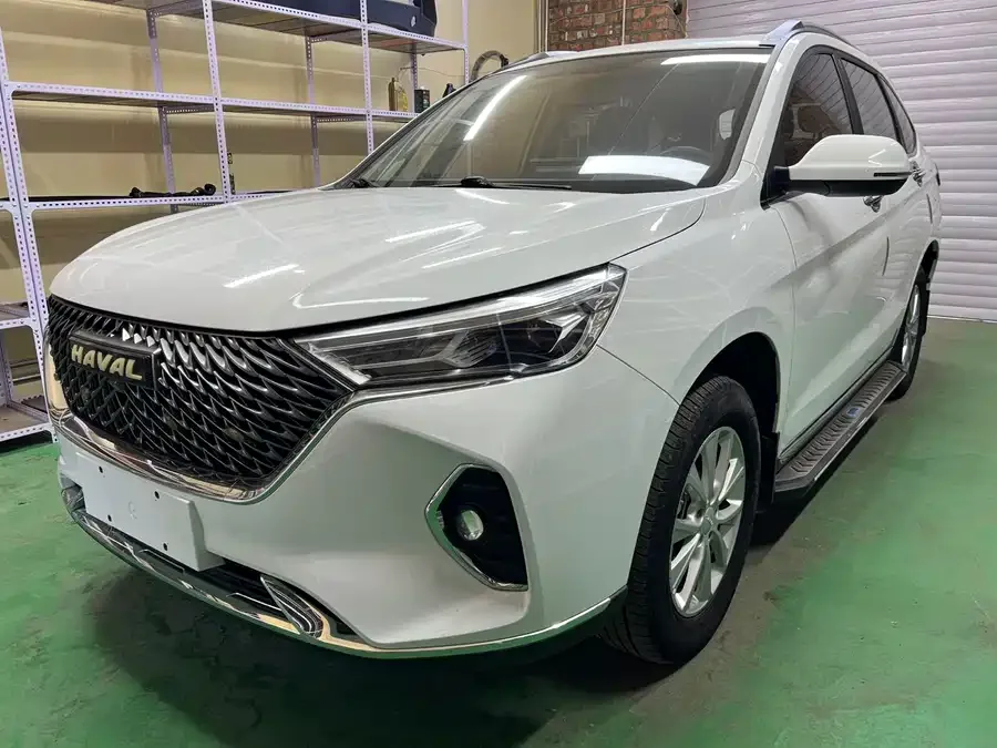 Haval M6 Haval M6 2021 PLUS 1.5T DCT Luxury Smart Connected Edition 2022 — фото 1, купить с доставкой в Москву