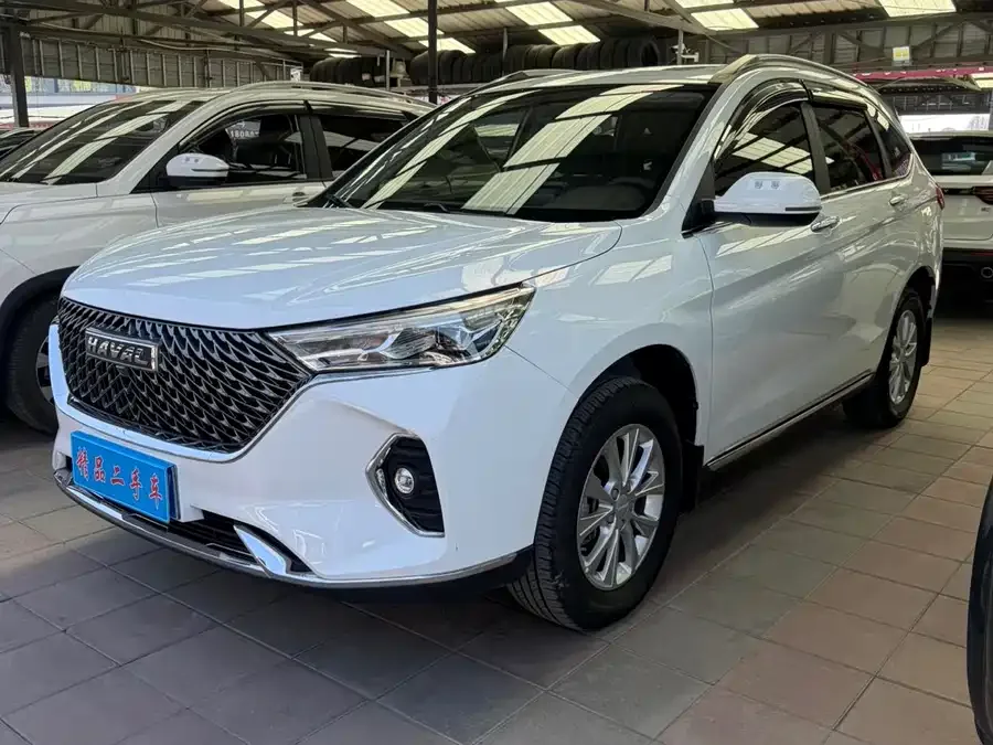 Haval M6 Haval M6 2023 PLUS 1.5T DCT Luxury Smart Connected Edition 2022 — миниатюра 2