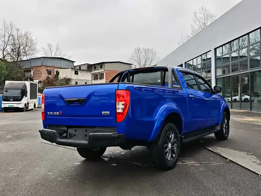 Jiangling Domain Tiger 7 Yuhu 7 2022 2.0T automatic diesel four-wheel drive comfort type long axis 2022 — миниатюра 2