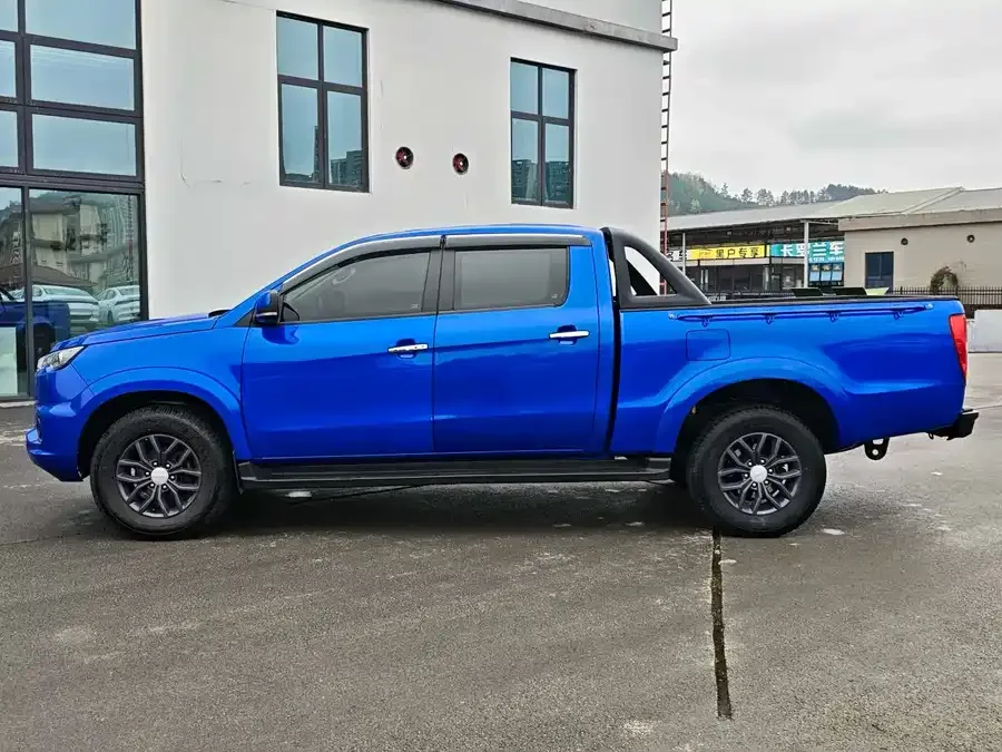 Jiangling Domain Tiger 7 Yuhu 7 2022 2.0T automatic diesel four-wheel drive comfort type long axis 2022 — миниатюра 3