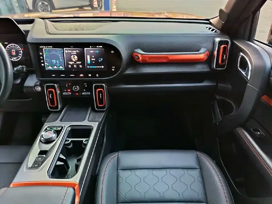 Haval Big dog Haval Big Dog 2022 1.5T DCT 2WD Labrador Edition 2022 — миниатюра 4
