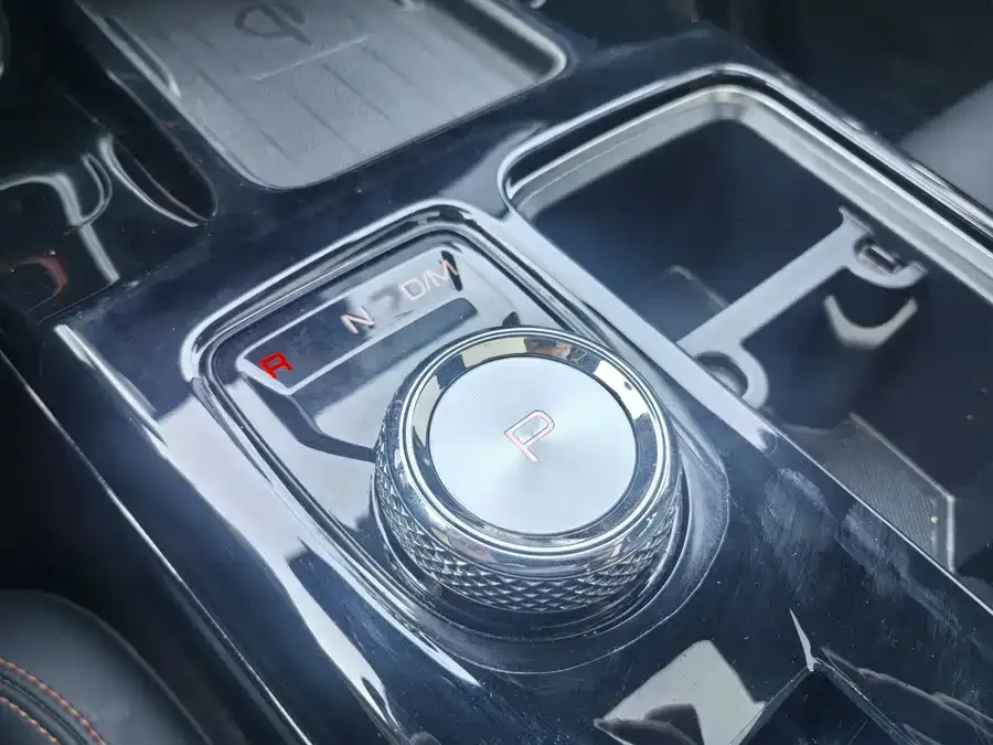 Haval Big dog Haval Big Dog 2021 1.5T DCT 2WD Border Collie - Fortune Edition 2022 — миниатюра 4