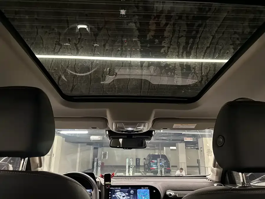 Haval Big dog Haval Big Dog 2021 facelift 2.0T DCT 4WD Roaring Sky Dog Edition 2022 — миниатюра 4
