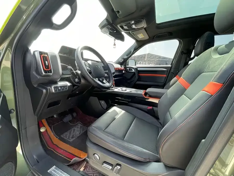 Haval Big dog Haval Big Dog 2022 2.0T DCT 4WD Roaring Sky Dog Edition 2022 — миниатюра 2
