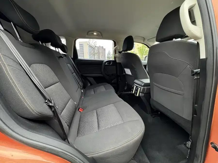Haval Big dog Haval Big Dog 2022 1.5T DCT 2WD Husky Edition 2023 — миниатюра 3