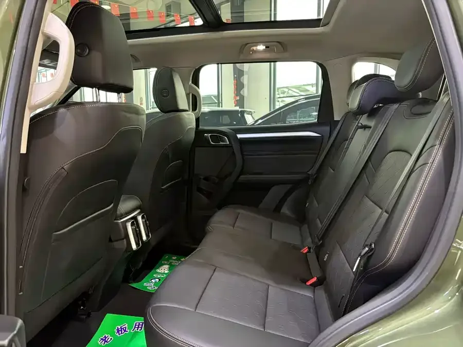 Haval Big dog Haval Big Dog 2021 1.5T DCT 2WD Border Collie Edition 2022 — миниатюра 2