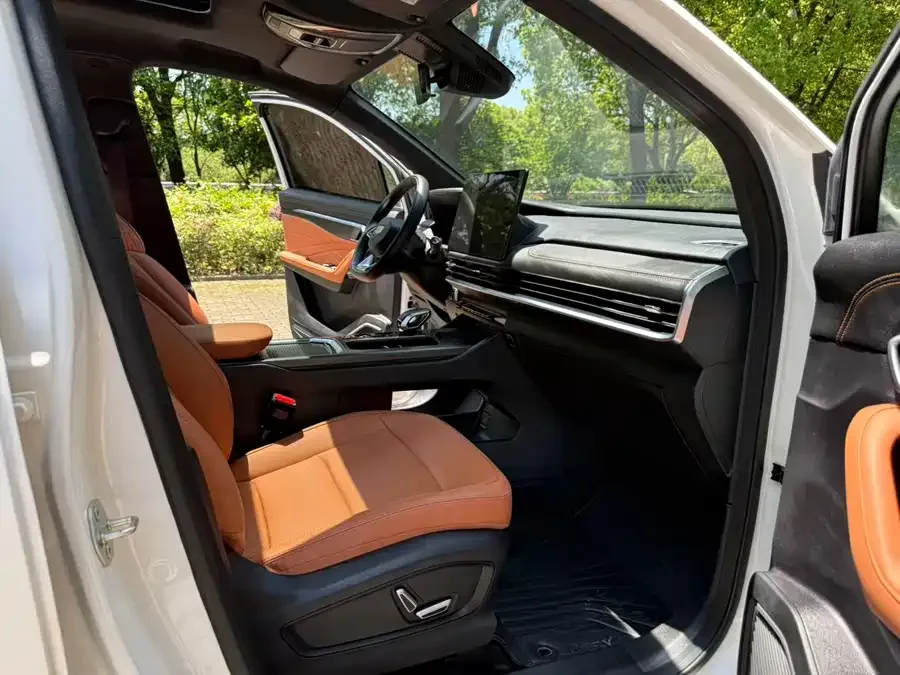 Geely Haoyue L Haoyue L 2023 2.0T DCT Flagship Model 2023 — миниатюра 3