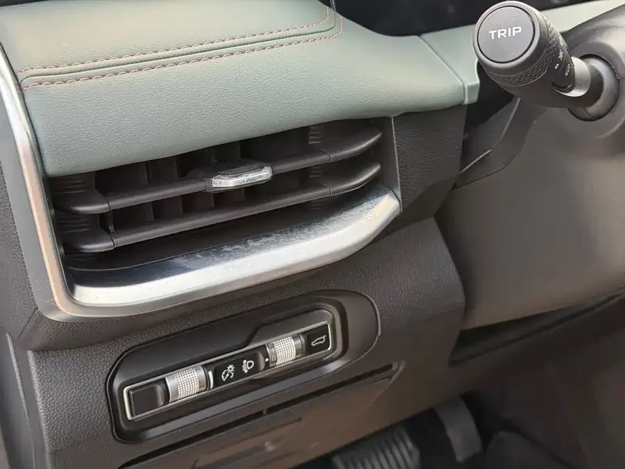 Geely Haoyue L Haoyue L 2023 2.0T DCT Premium Edition 2025 — миниатюра 3