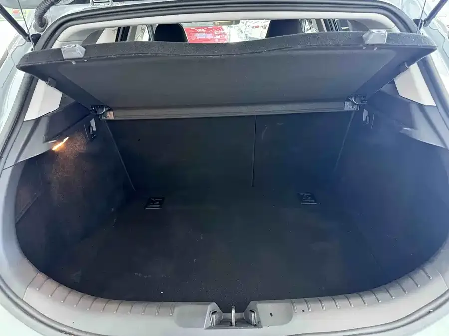 Geely Emgrand S Emgrand S 2022 1.4T CVT Crossover Player Edition 2022 — миниатюра 5