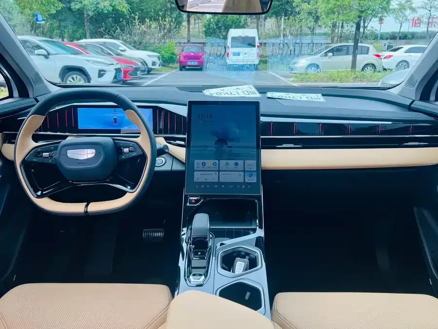 Geely Atlas L Boyue L 2023 1.5TD DCT Premium Edition 2023 — миниатюра 5