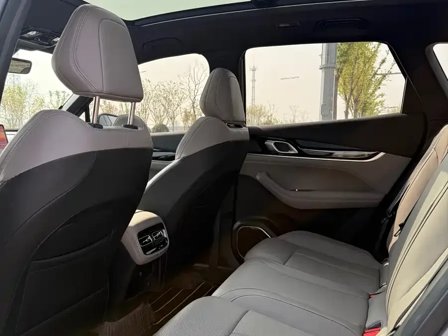 Geely Atlas L Boyue L 2025 fourth generation 1.5TD DCT starts 2025 — миниатюра 2