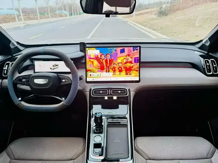 Geely Atlas L Boyue L 2025 fourth generation 1.5TD DCT Shanhe 2025 — миниатюра 2