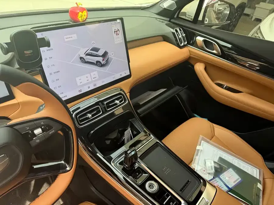 Geely Atlas L Boyue L 2025 fourth generation 1.5TD DCT Shanhe 2026 — миниатюра 2