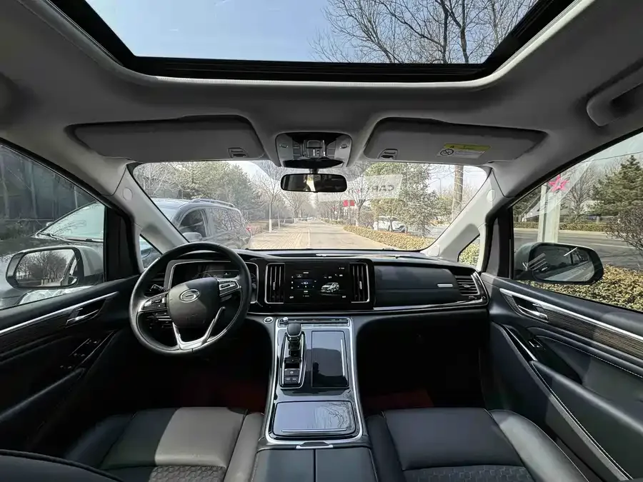 GAC Trumpchi M8 Trumpchi M8 2021 Lead Show Series 390T Exclusive Edition 2022 — миниатюра 3