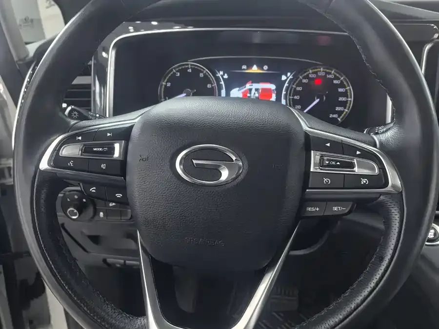 GAC Trumpchi M8 Trumpchi M8 2023 Lingxiu Series 390T Exclusive Edition 2022 — миниатюра 5