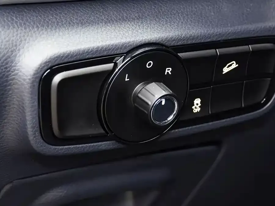 GAC Trumpchi M8 Trumpchi M8 2024 Lingxiu Series 390T Luxury Edition 2024 — миниатюра 4