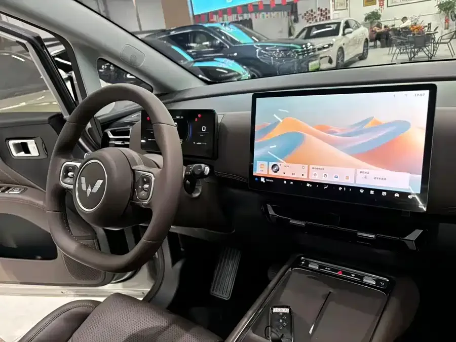 Wuling Starlight 730 New Energy Starlight 730 New Energy 2026 Plug-in Hybrid 125km Premium Model 2026 — миниатюра 5