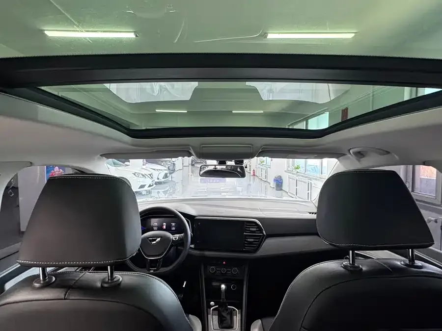 Jetta VS7 Jetta VS7 2023 280TSI Automatic High-gloss Enjoyment Edition 2023 — миниатюра 3