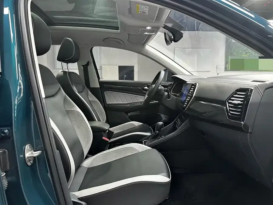 Jetta VS7 Jetta VS7 2022 280TSI Automatic High Gloss Glory Edition 2022 — миниатюра 4