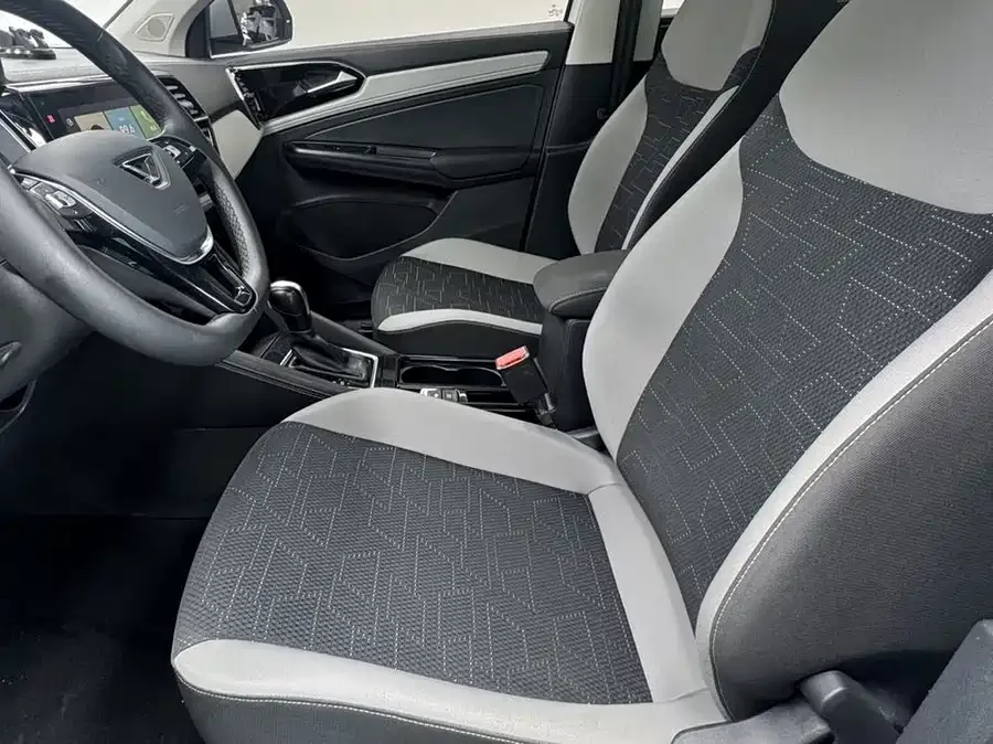 Jetta VS7 Jetta VS7 2023 280TSI automatic aggressive version 2022 — миниатюра 3