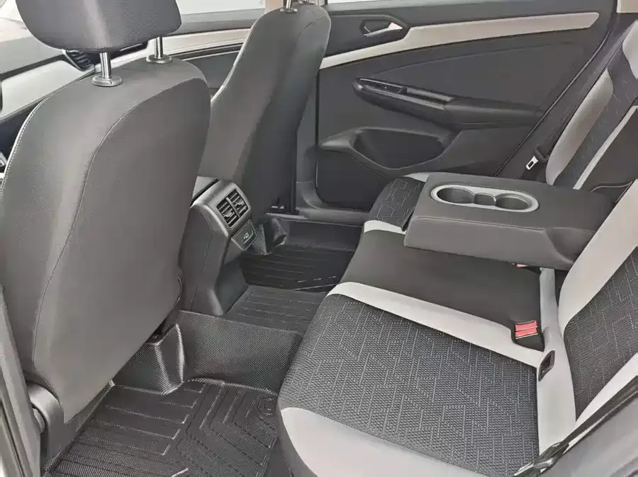 Jetta VS7 Jetta VS7 2023 280TSI automatic aggressive version 2023 — миниатюра 2