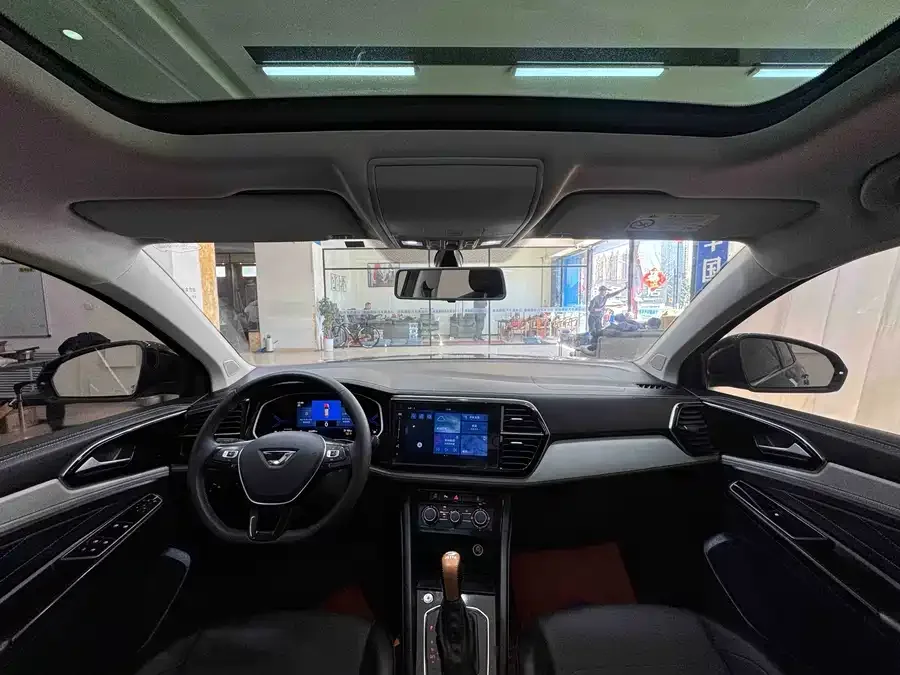 Jetta VS7 Jetta VS7 2022 280TSI Automatic Enjoy Edition 2022 — миниатюра 5