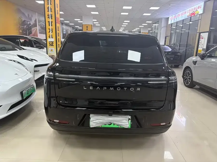 Leapmotor C10 Leapmotor C10 2026 605 LiDAR Edition 2025 — миниатюра 2