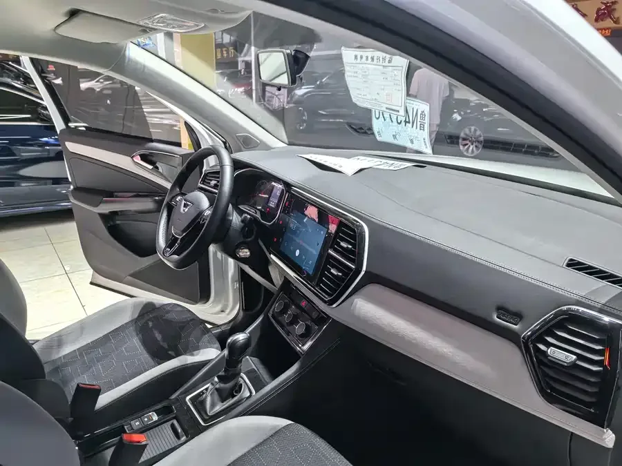 Jetta VS5 Jetta VS5 2023 280TSI Automatic Enjoyment Edition 2024 — миниатюра 3