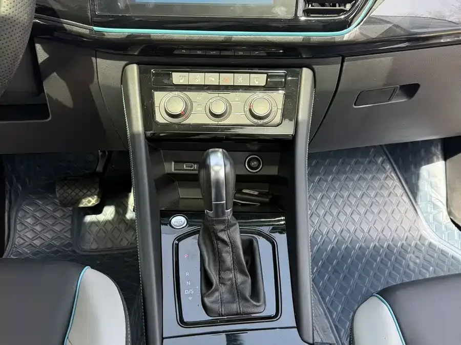 Jetta VS5 Jetta VS5 2022 280TSI Automatic High-gloss Enjoyment Edition 2023 — миниатюра 3