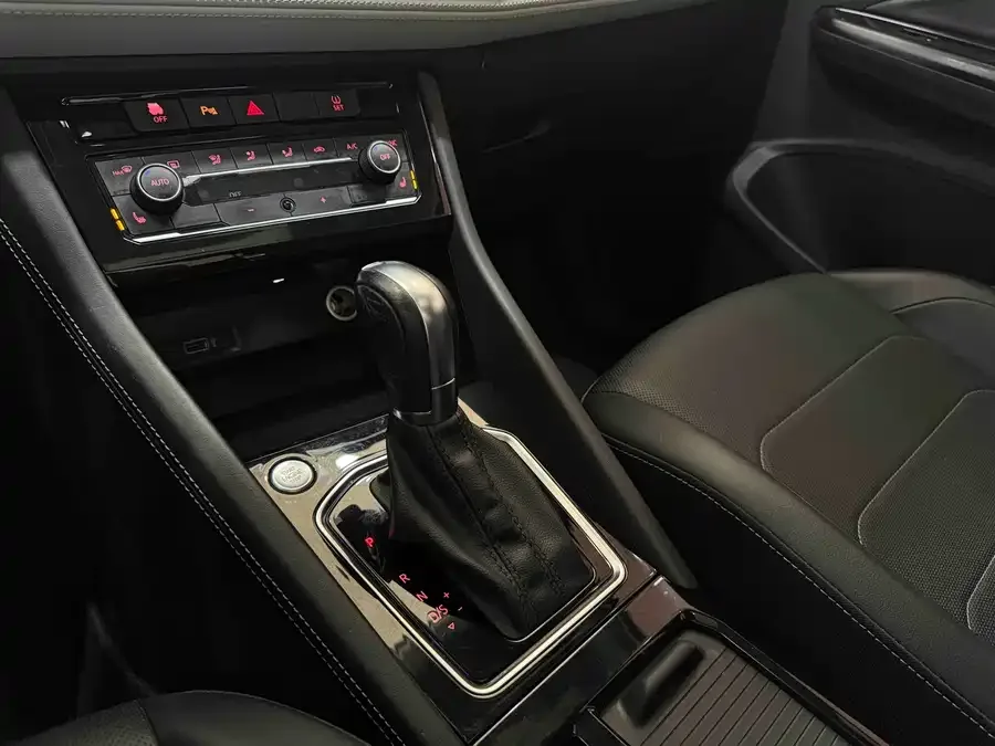 Jetta VS5 Jetta VS5 2022 280TSI Automatic Glory Pro 2022 — миниатюра 4