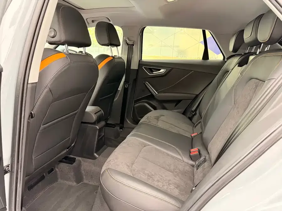 Audi Q2L e-tron 2022 Q2L e-tron Pure Electric Smart Edition 2022 — миниатюра 4