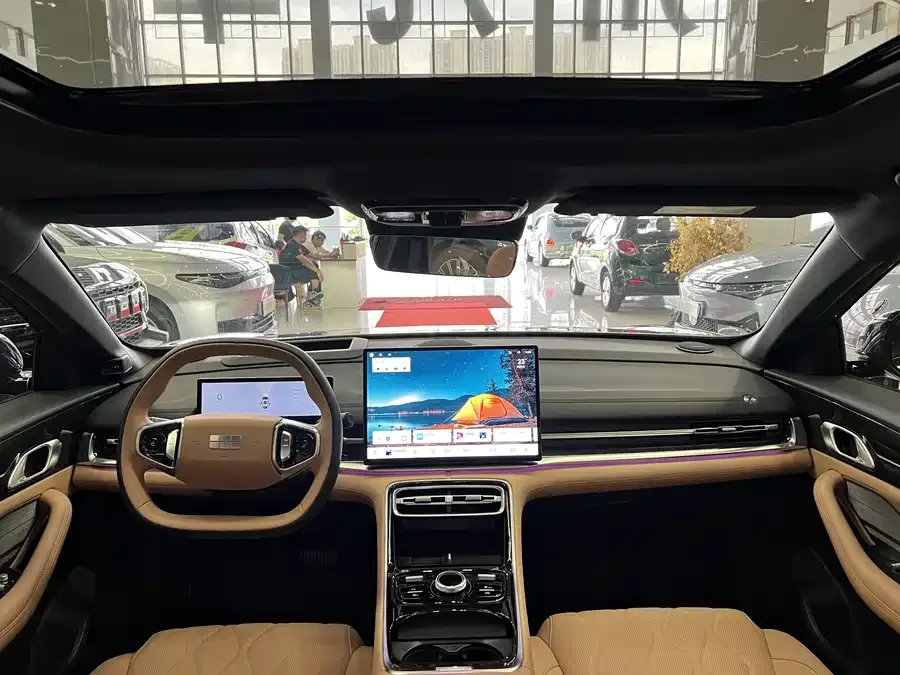 Geely Galaxy A7 Galaxy A7 2025 EM-i 150km Starship Edition 2025 — миниатюра 3