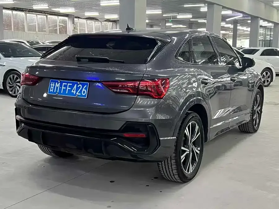 Audi Q3 Sportback 2022 40 TFSI Fashion Edition 2022 — миниатюра 3