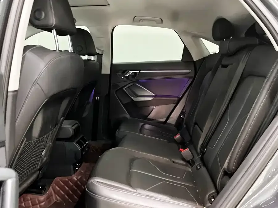 Audi Q3 Sportback 2022 40 TFSI Fashion Edition 2022 — миниатюра 3