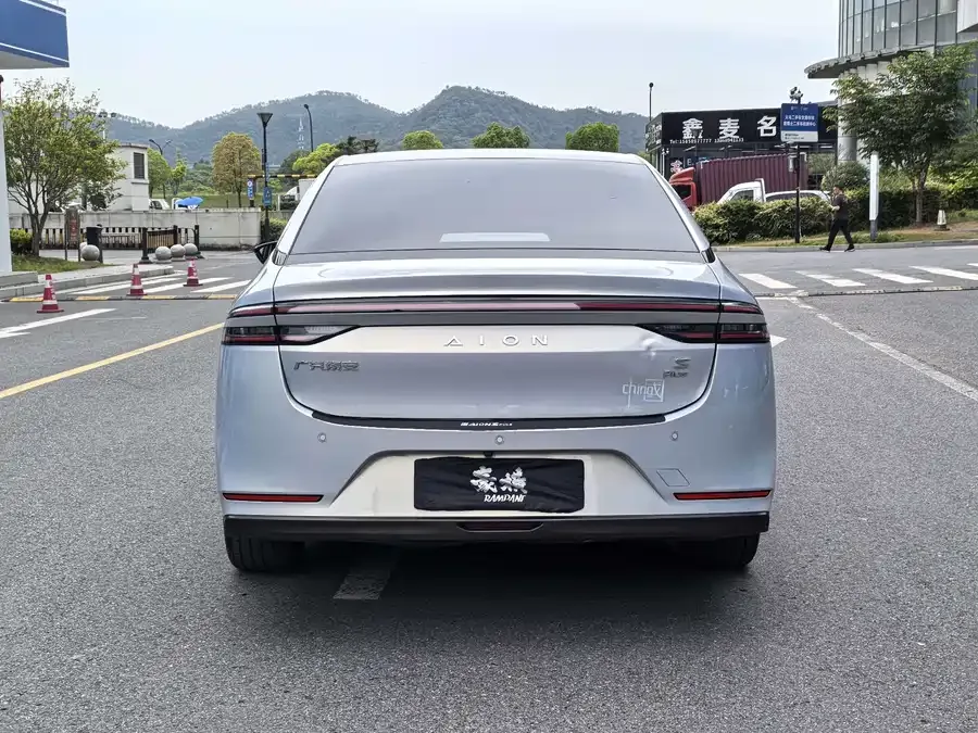 AION AION S Plus AION S Plus 2022 70 Smart Edition 2022 — миниатюра 2