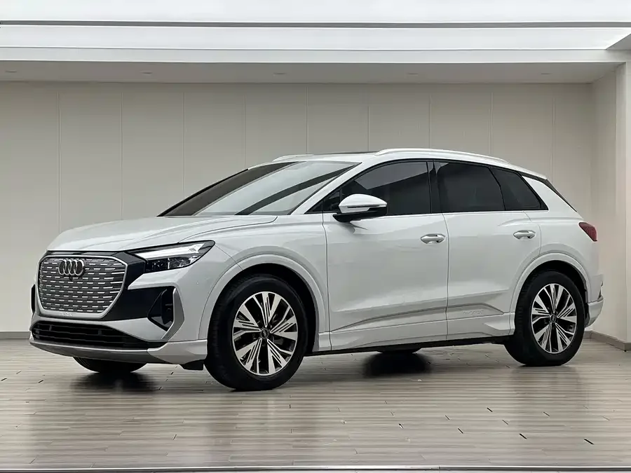 Audi Q4 e-tron 2024 40 e-tron Creative Edition 2024 — фото 1, купить с доставкой в Москву