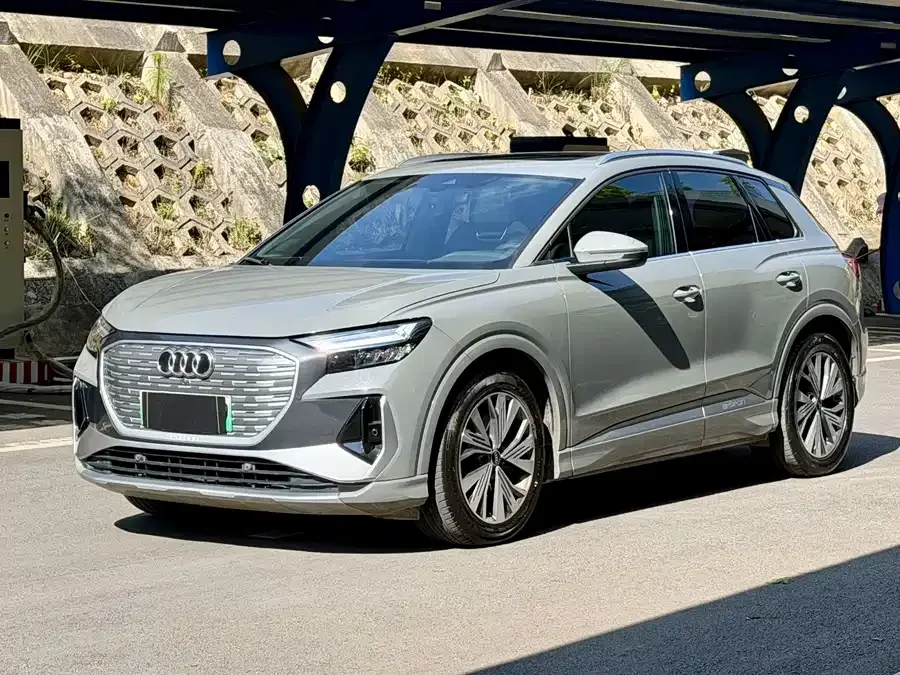 Audi Q4 e-tron 2024 40 e-tron Creative Edition 2024 — фото 1, купить с доставкой в Москву